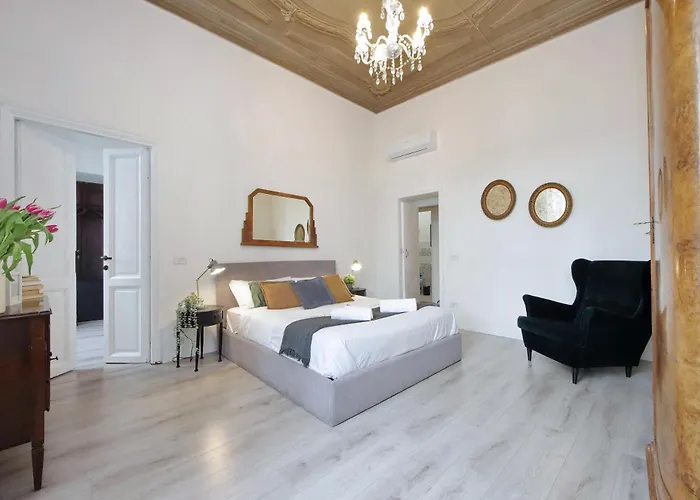 Cavour 2 Bedrooms *