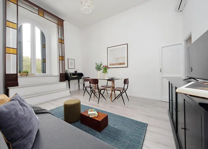 Cavour 2 Bedrooms Daire Roma