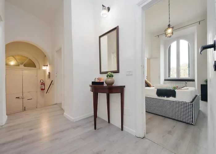Cavour 2 Bedrooms Daire Roma