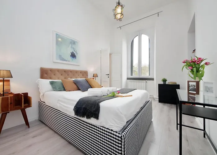 Daire Cavour 2 Bedrooms *