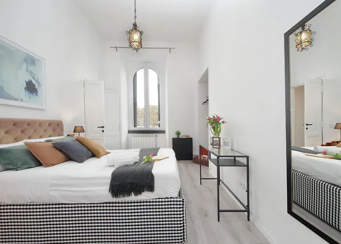 Cavour 2 Bedrooms Daire Roma
